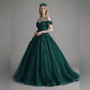 3D dark Green Floral Quinceañera Gown